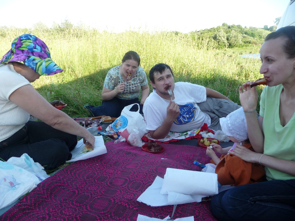 A picnic with old friends, fellow Christians and missionaries in Rivne
